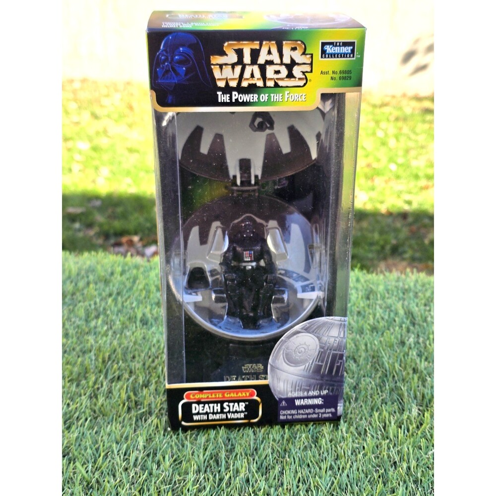 Star Wars Power Of The Force POTF Death Star Darth Vader 1998 NIB